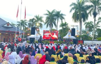 DPC PDIP Buka Puasa Bersama dan Silaturahmi Dengan Masyarakat Kukar. (Irvan/dutakaltimnews.com)