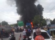 Kios BBM Eceran Terbakar di Kariangau, Ledakan Picu Api Cepat Membesar