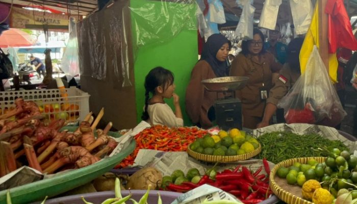 Jelang Lebaran, Harga Bumbu Dapur di Balikpapan Naik, Cabai Tembus Rp100 Ribu per Kilogram