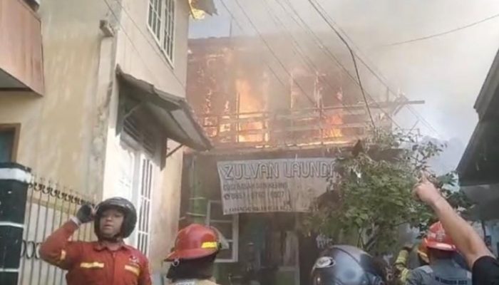 Empat Rumah Warga Terbakar, Tidak Ada Korban Jiwa