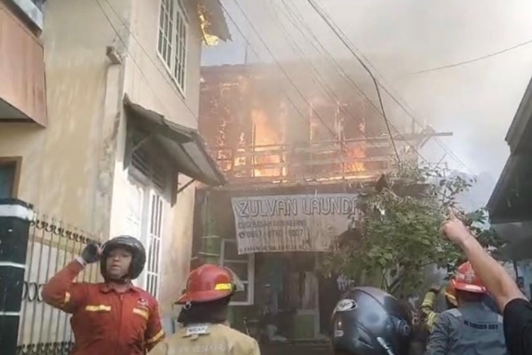 daa6584e b51a 407d 8988 baa7f27566cd