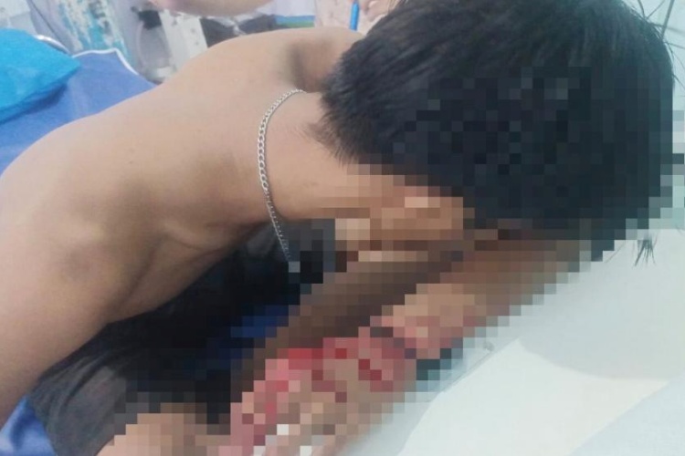 4a4b064b e7f0 4860 921d 22f91822f003