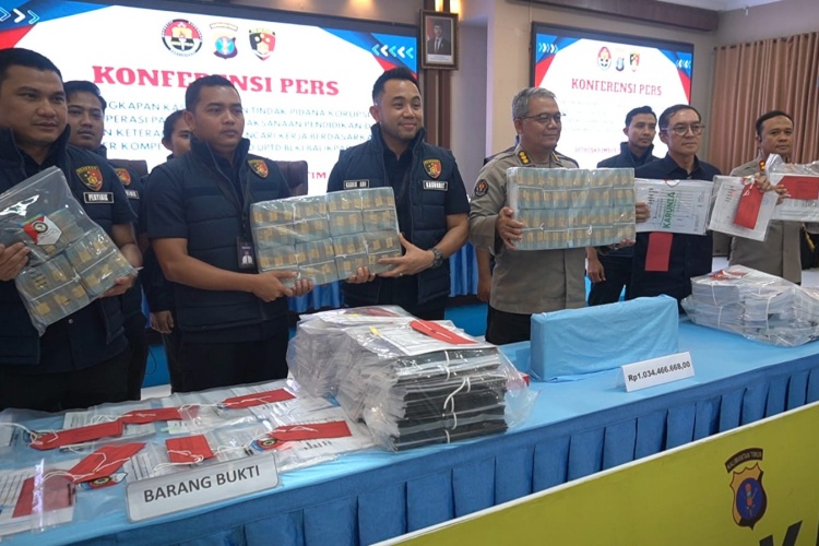 6ad90694 d06c 49b9 a713 6410478641c8