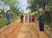 Sidak Ke Jalan Rantau Hempang, Aini Faridah Minta Segera Diperbaiki