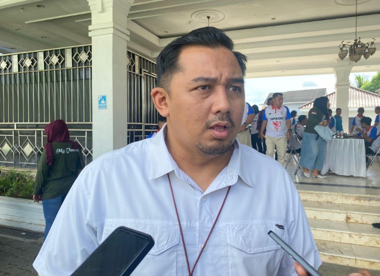 Sekretaris Dispora Kukar, Dery Wardhana. (Irvan/dutakaltimnews.com)