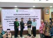 Produksi Tembus 300 Ton, Kratom Kukar Dilirik Kaltara untuk Kolaboras 9 Kunjungan kerja Pemerintah Provinsi Kalimantan Utara ke Kabupaten Kutai Kartanegara Dalam Rangka Studypengelolaan dan pengembangan komoditi Kratom.(Irvan/dutakaltimnews.com)
