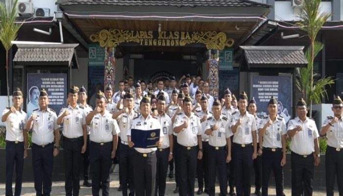 Kalapas Kelas IIA Tenggarong Pimpin Deklarasi Ikrar Bebas Narkoba dan HP Ilegal di Lapas