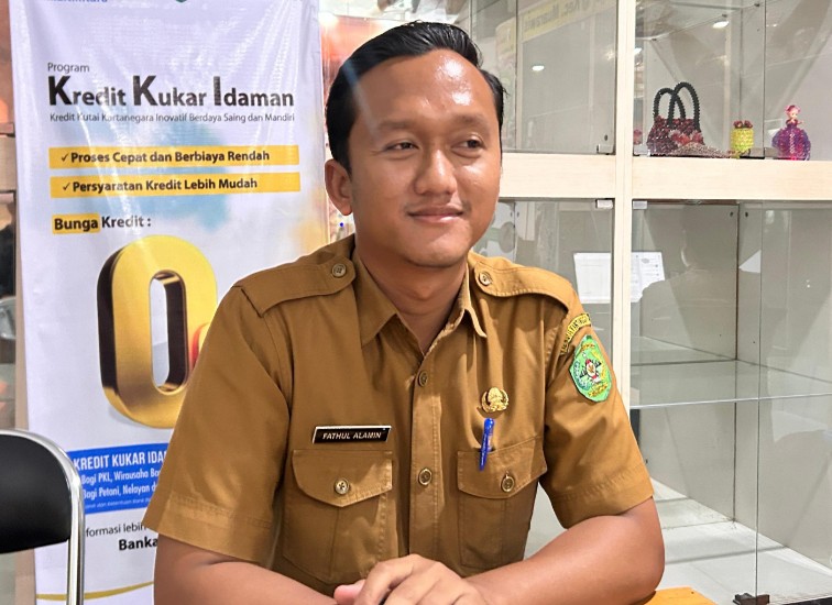 Kepala Bagian Kesejahteraan Rakyat (Kabag Kesra) Kukar, Fathul Alamin. (Irvan/dutakaltimnews.com)