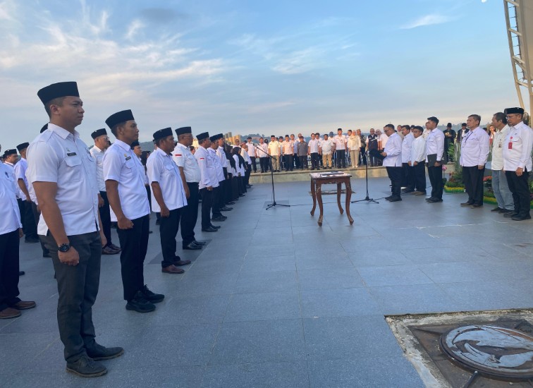 Pelantikan PeJabat Pengawas di Lingkungan Kabupaten Kutai Kartanega.(Irvan/dutakaltimnews.com)