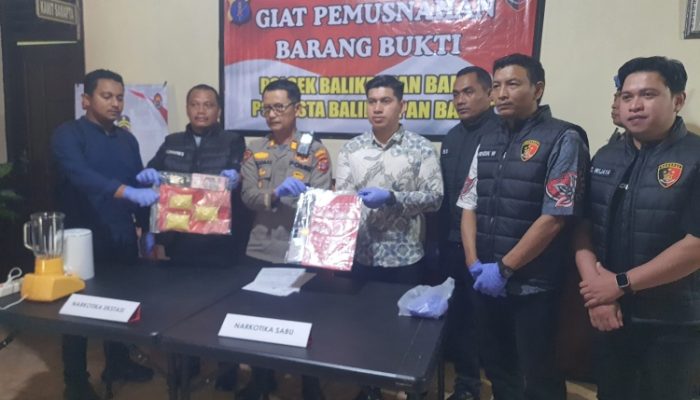 Polsek Balikpapan Barat Musnahkan Narkotika, Tegaskan Komitmen Transparansi dan Pemberantasan