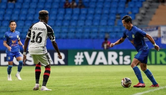 Gol Injury Time, Persiba Takluk dari Persipura di Batakan