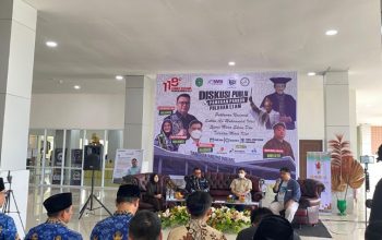 Diskusi Publik dan Pameran Polahan Etam. (Irvan/dutakaltimnews.com)