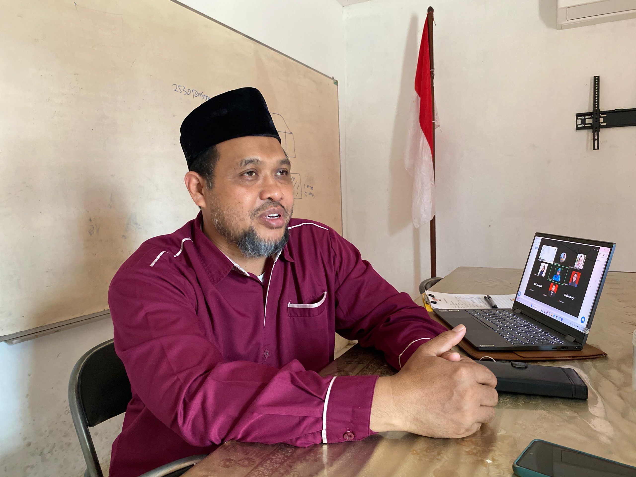 Ketua DPD PKS Kukar, Ahmad Zainuddin. (Irvan/dutakaltimnews.com)
