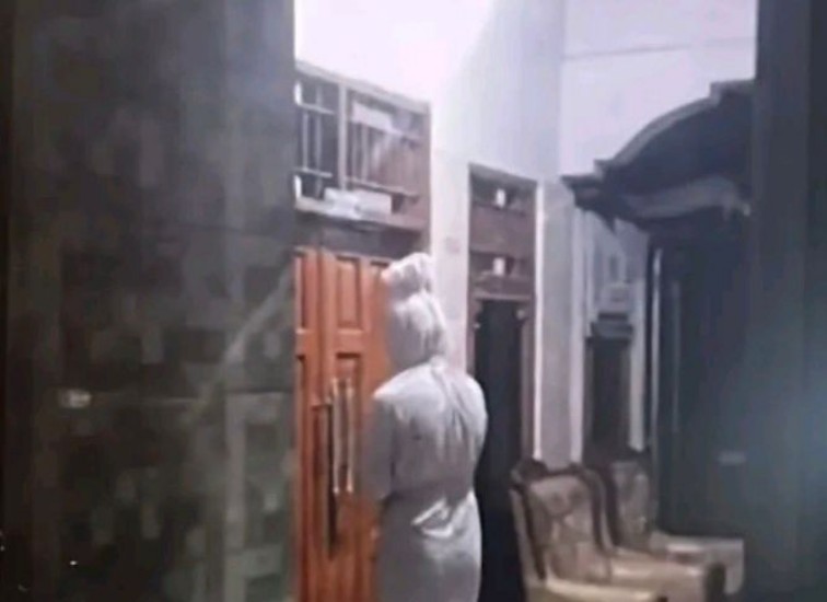 Penampakan Pocong Hasil Editan AI di Kelurahan Loa Ipuh. (Istimewa)