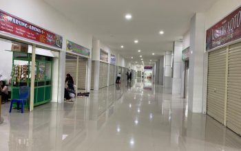 Pasar Tangga Arung Square Kian Lesu, Pedagang Minta Pemerintah Evaluasi Tata Letak Lapak 4 Lapak-Lapak Pedagang di Pasar Tangga Arung Square Tenggarong. (Irvan/dutakaltimnews.com)