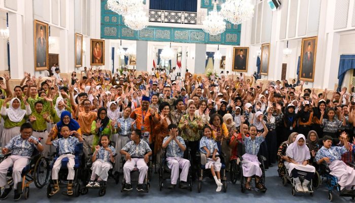 Istana Membuka Pintu, Mimpi Anak-Anak Istimewa Menggema