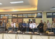 DPRD Kukar Dorong Turap Permanen Atasi Longsor Pemakaman Bukit Biru