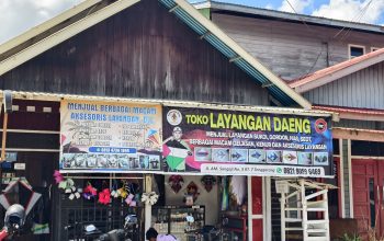 Toko Layangan Daeng di Jalan AM. Sangaji, Kelurahan Baru, Tenggarong (Dok. Andri/dutakaltimnews.com) 
