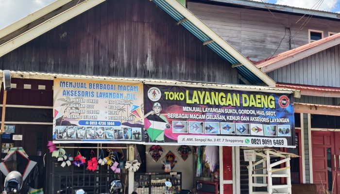 Musim Layangan, Toko Layangan Daeng di Tenggarong Kebanjiran Pembeli Anak-anak