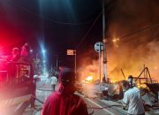 Kebakaran Pasar Mandiri Tradisional Muara Jawa Hanguskan Lima Kios, Kerugian Ditaksir Capai Rp600 Juta