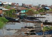 Kondisi Air Surut di Kecamatan Muara Wis (Istimewa)