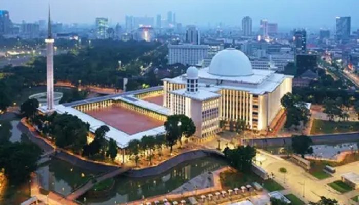 Saat Indonesia Menundukkan Kepala, Bersama Mengangkat Harapan