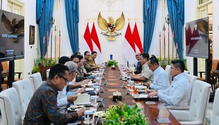 Presiden Prabowo Pimpin Rapat KSSK, Perkuat Sinergi Jaga Stabilitas Keuangan dan Kepercayaan Pasar
