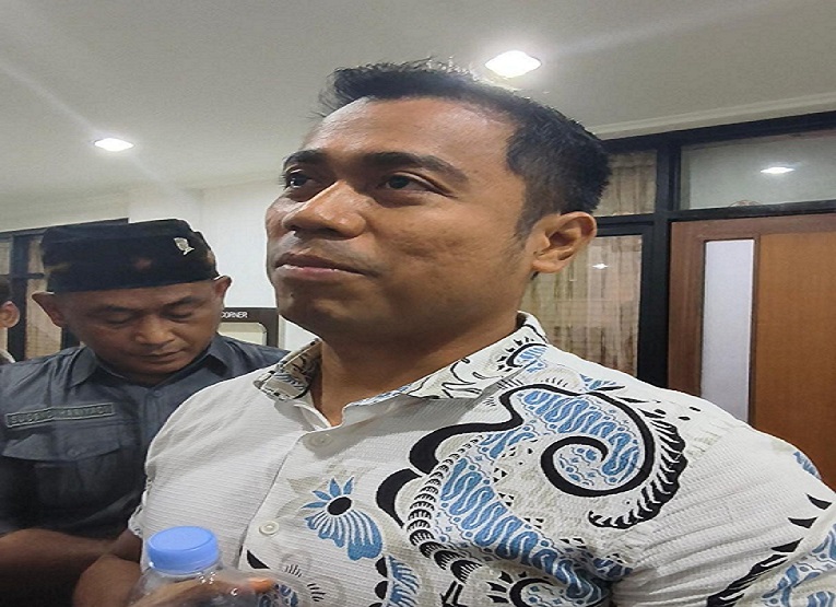 Sekertaris Fraksi PDI Perjuangan DPRD Kukar Andi Faisal, usai rapat Selasa (28/7/2026), (Foto : Andri/dutakaltimnews.com)