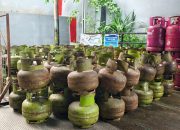 MGRM Kukar Dukung Rencana Penggunaan Tabung CNG 3 Kg, Dinilai Mampu Tekan Impor LPG 9 Direktur Utama PT Mahakam Gerbang Raja Migas (MGRM) Kukar, Efri Novianto di ruang kerjanya, Rabu (1/7/2026), (Foto : Andri/dutakaltimnews.com)