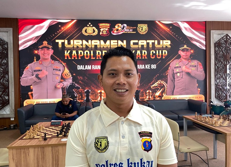 Kasat Polairud Polres Kukar, AKP Benedict. (Irvan/dutakaltimnews.com)