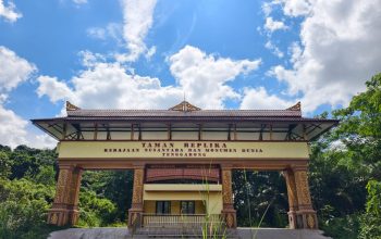 Taman Replika Kerajaan Nusantara dan Monumen Dunia Tenggarong, Kamis (2/7/2026), (Foto : Andri/dutakaltimnews.com)