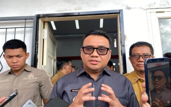 Penggeledahan Disdikbud Kukar Gegerkan Publik, Ini Penjelasan Bupati 7 Bupati Kutai Kartanegara (Kukar), Aulia Rahman Basri. (Irvan/dutakaltimnews.com)