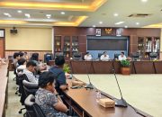 Suasana RDP membahas Permasalahan Infrastruktur Jembatan Desa Sungai Payang Kecamatan Loa Kulu, Rabu (8/7/2026), (Foto : Andri/dutakaltimnews.com)