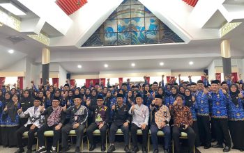 Pelantikan Kepala Sekolah dan Pejabat Fungsional di Lingkungan Pemerintah Kabupaten Kutai Kartanegara. (Irvan/dutakaltimnews.com)