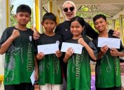 Empat atlet cilik Yang Akan Berlaga Pada ajang IMC 2026 atau Kejuaraan Nasional Muaythai di Bekasi, Jawa Barat, pada 4–9 Agustus 2026, Mendapatkan Dukungan Dari Rita Widyasari. (Dok. Pembina sekaligus Pelatih Arkan Sport Management, Rony Abdurrahman)