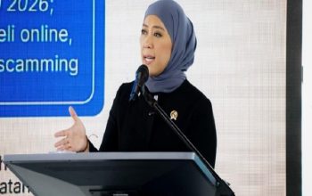 Kemkomdigi Hormati Putusan MK, Siap Kaji Aturan Sisa Kuota Internet 3 Menteri Komunikasi dan Digital Meutya Hafid (Dok: komdigi.go.id)