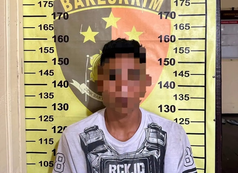 Pelaku Saat di Amankan Petugas Kepolisian. (Dok. Polsek Tabang)