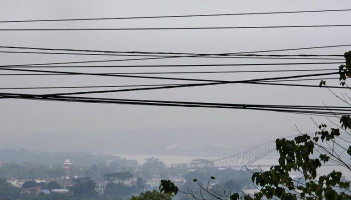 Kabut Asap Selimuti Tenggarong, Warga Diminta Waspadai Gangguan Pernapasan