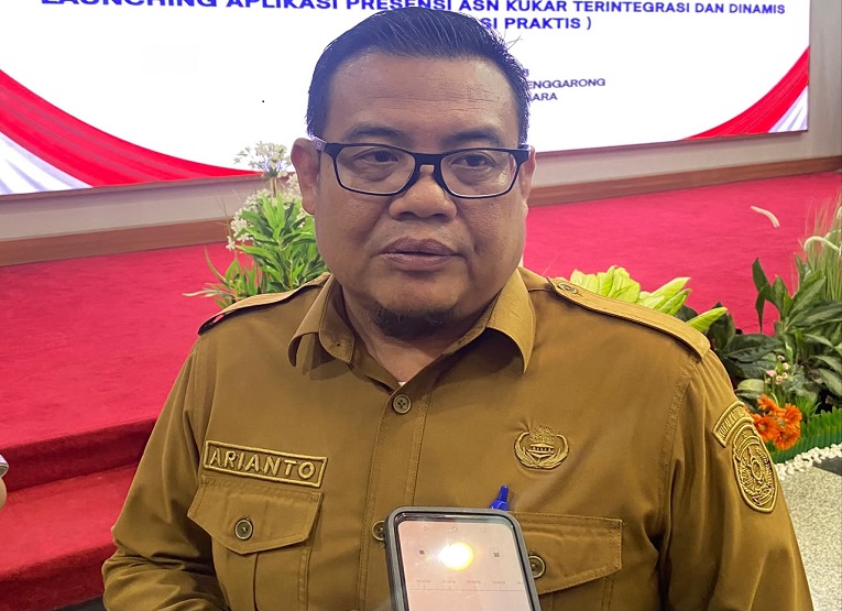 Plt Kepala BKPSDM Kukar, Arianto. (Irvan/dutakaltimnews.com)