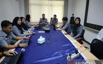 Ilustrasi - Kanwil Kemenkum Riau laksanakan pemaparan aplikasi MagangKUM secara virtual untuk optimalisasi program Magang Nasional. (Dok: Kemnaker/antaranews)