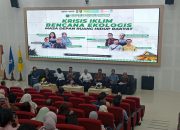Bedah Krisis Iklim dan Bencana Ekologis, KLH/BPLH Perkuat Strategi Mitigasi Bersama Akademisi dan Masyarakat Pesisir 9 Kementerian Lingkungan Hidup/Badan Pengendalian Lingkungan Hidup (KLH/BPLH) menyerukan eskalasi kolaborasi lintas sektor di tengah meningkatnya ancaman krisis ekologis global. (Dok. Kementerian Lingkungan Hidup/Badan Pengendalian Lingkungan Hidup)