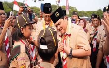 Menpora RI Erick Thohir mewakili Presiden RI Prabowo Subianto menghadiri Peringatan Hari Pramuka ke-65 di Buperta Cibubur, Jakarta Timur, Jumat (14/8) sore.(Dok: kemenpora.go.id)