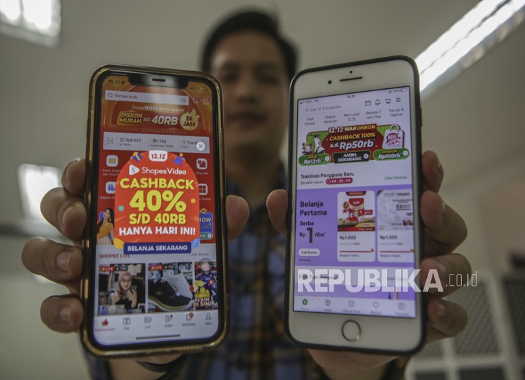 platform digital yang di tunjukan warga (Dok: republika.co.id)