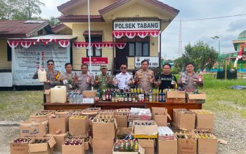 Razia Miras di Tabang, Polisi Sita 669 Botol Miras Ilegal
