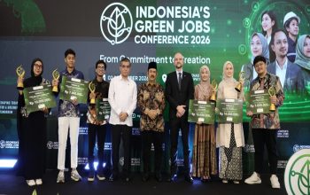 Indonesia Perkuat Kolaborasi Lintas Sektor untuk Mempercepat Penciptaan Pekerjaan Hijau 5 Kementerian PPN/Bappenas bersama Deutsche Gesellschaft für Internationale Zusammenarbeit (GIZ). (Dok. Kementerian Bappenas)