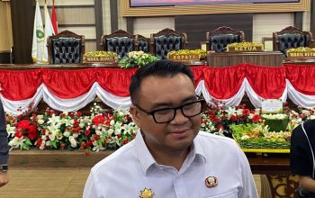 Bupati Kukar, Aulia Rahman Basri. (Van/dutakaltimnews.com)