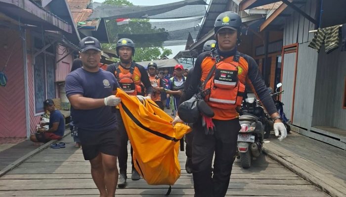 Tragis, Dua Bocah 7 Tahun Tenggelam Saat Mandi di Sungai Loa Haur, Tim SAR Temukan Keduanya Meninggal