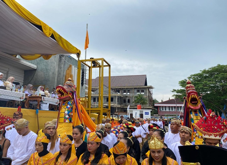 Momen Pelaksanaan Erau Tahun 2026. (Irvan/dutakaltimnews.com)