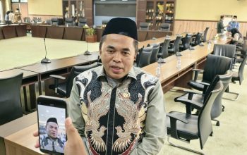 Ketua DPRD Kukar Ahmad Yani (Foto : Andri/dutakaltimnews.com)