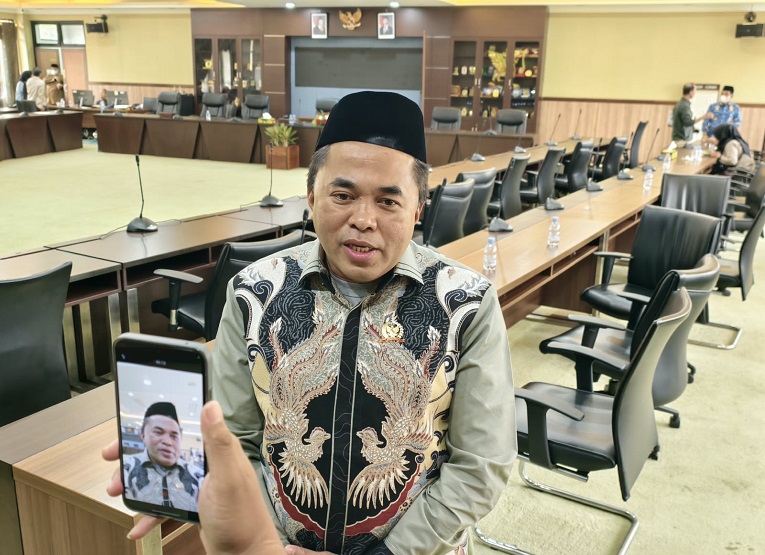 Ketua DPRD Kukar Ahmad Yani (Foto : Andri/dutakaltimnews.com)